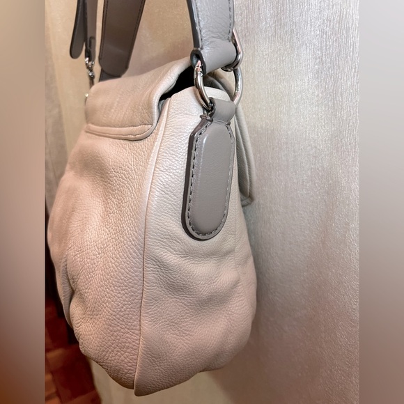 Marc by Marc Jacobs New Q Lil Ukita Leather Crossbody, very very good condition - Picture 7 of 16